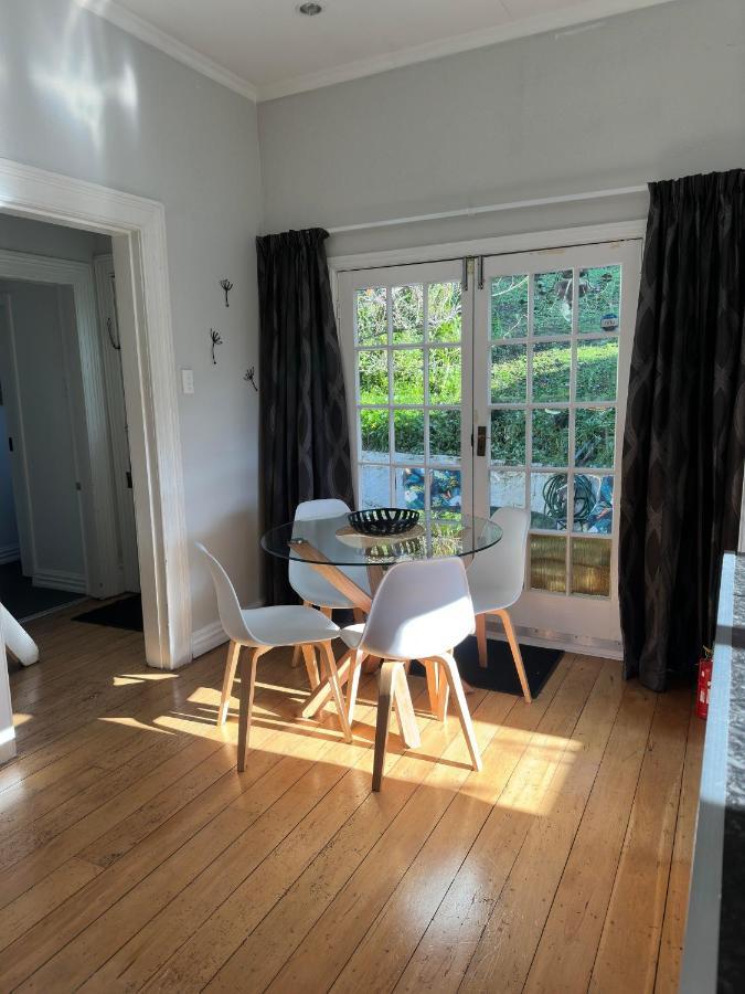 Renwick In The City Nelson, 10Min Walk To City Centre, Full Kitchen, Fast Fibre Wifi, Drive 13Min To Airport, 5Min To Hospital, Quiet Street, Dog Friendly Esterno foto