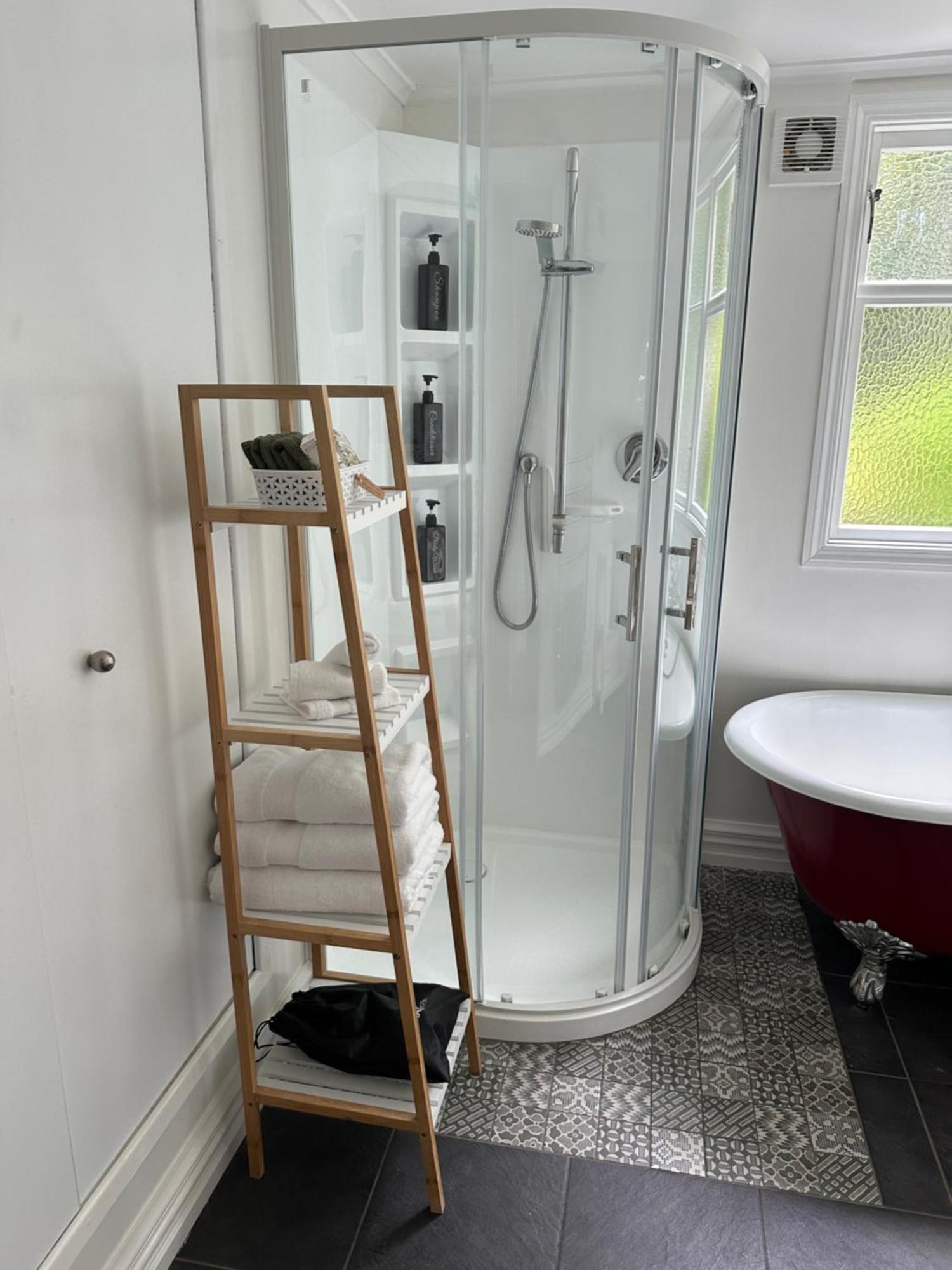 Renwick In The City Nelson, 10Min Walk To City Centre, Full Kitchen, Fast Fibre Wifi, Drive 13Min To Airport, 5Min To Hospital, Quiet Street, Dog Friendly Esterno foto